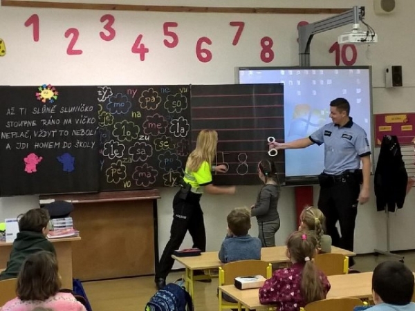 Policie ČR v 1. třídách