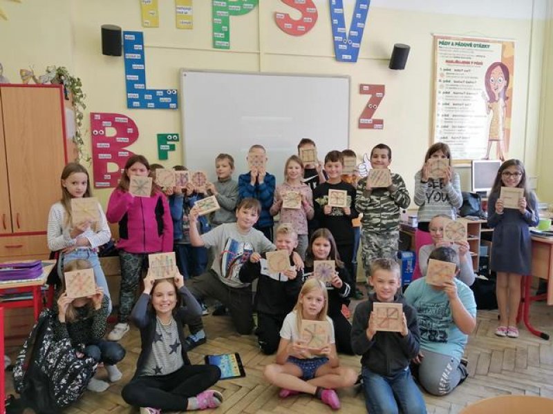 Zábava s geoboardy ve 4. A