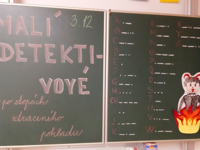 Malí detektivové