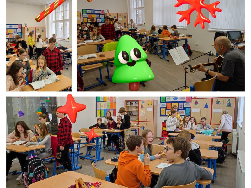Vánoční koledování