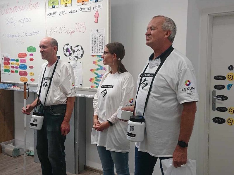 Bílá pastelka 2023