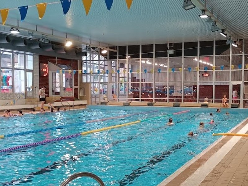 Zahájení plaveckého výcviku ve 2.B a 2.C