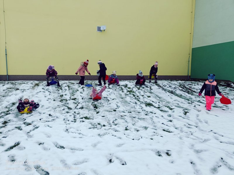 Hry na sněhu