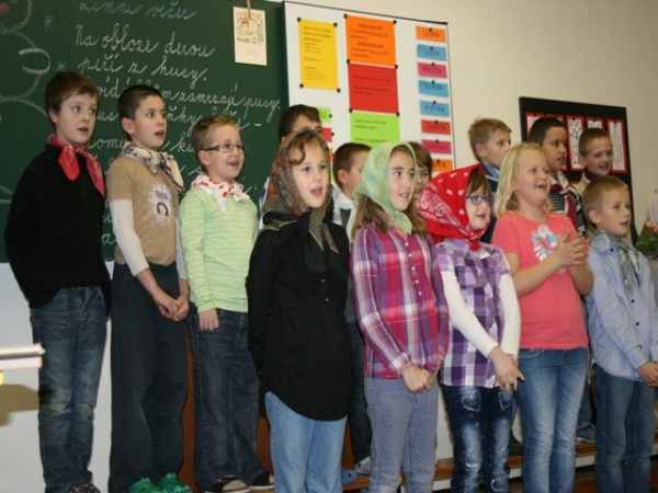 VÁNOČNÍ BESÍDKA VE TŘÍDĚ II. B